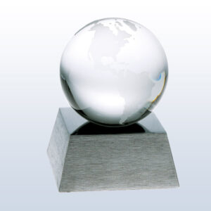 Crystal globe trophy featuring North and South America on a metallic base, ideal for corporate achievement recognition.